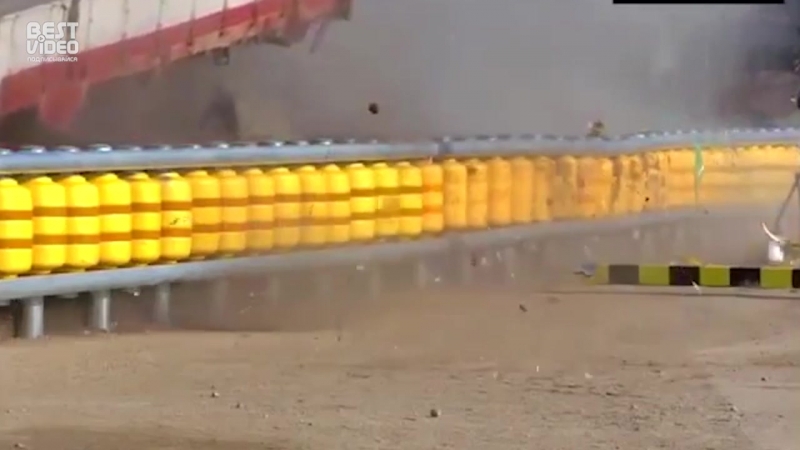 «умное» дорожное заграждение