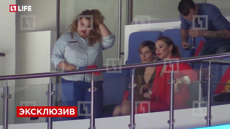 Пелагея поболела за телегина на матче сборной россии по хоккею