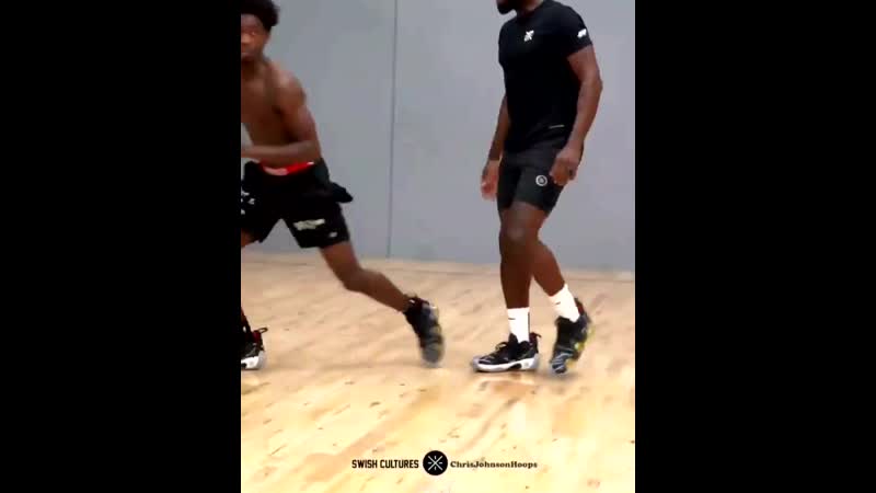 Дуэйн уэйд играет со своим сыном 1 на 1