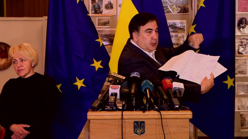 Михайло саакашвілі на прес конференції показав сфальсифіковані протоколи на виборах мера в одесі