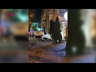 Noi detalii despre accidentul cu implicarea unei mașini a poliției cine se face