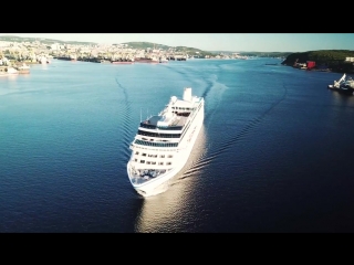 Oceanica nautica in port murmansk