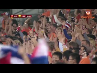 Amazing goal wesley sneijder against china 11 06 2013