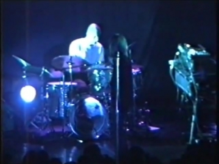 Portishead mysterons (live southampton 1995)
