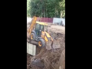 Успел выскочить