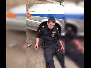 Зарезал мента