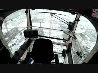 Как крановщик поднимается на кран how does a crane operator climb a tower crane