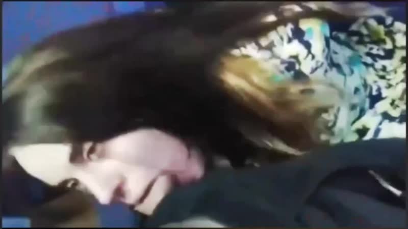 Слив billie eilish минет ))