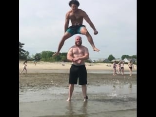 Anthony lugo прыгает