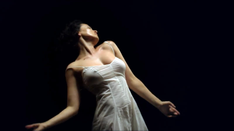 Dasha astafieva / d a performance for stand'art