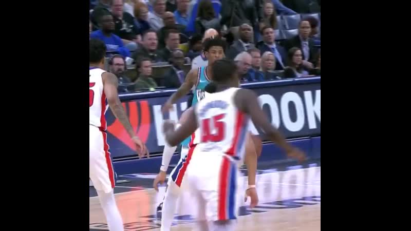 Морант сместил камеру