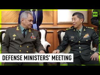 Shoigu meets with china’s defense minister in new delhi