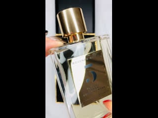 Rosendo mateu nº 5 floral, amber, sensual musk rosendo mateu olfactive expressions