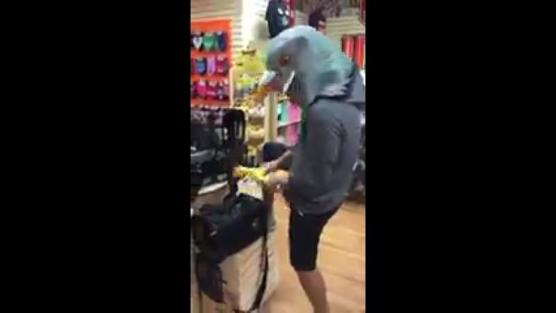 Вместо занятий науками молодой репетитор занимается сексом с двумя московскими чиками