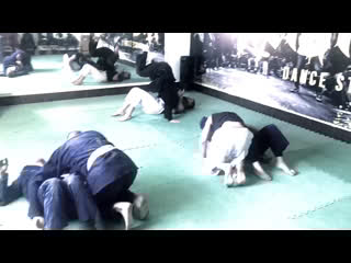 Разминка на утренней тренирое