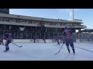 Ahl outdoor bakersfield on the ice