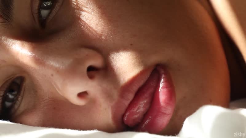 Sheets porn video – Lilo mai sheets happen