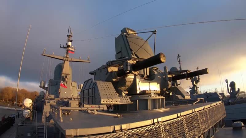 Поднятие флага на новейшем мрк «одинцово» в балтийске