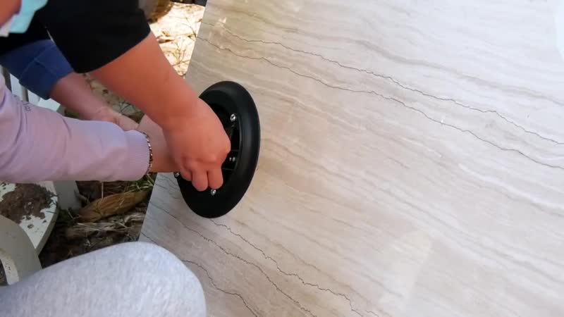 Вакуумная присоска