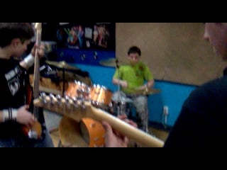 Rotten cavity of virgin bull плевок папиного члена(spittle of a daddy's member)