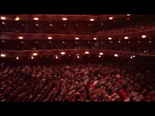 Full house at the metopera for spacex president gwynne shotwell