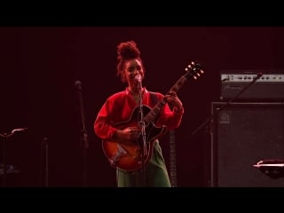 Lianne la havas – i say a little prayer (live)