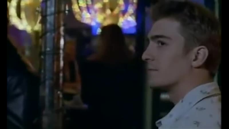 Фильм о пловце гее просто парень 2002