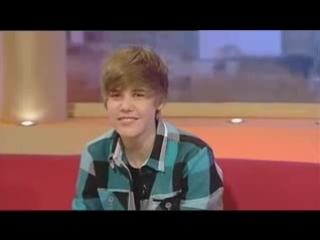 He's a huge star in america and now justin bieber wants to crack the uk watch him chatting to andrew castle on gmtv