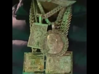 Blueface finesse the beat