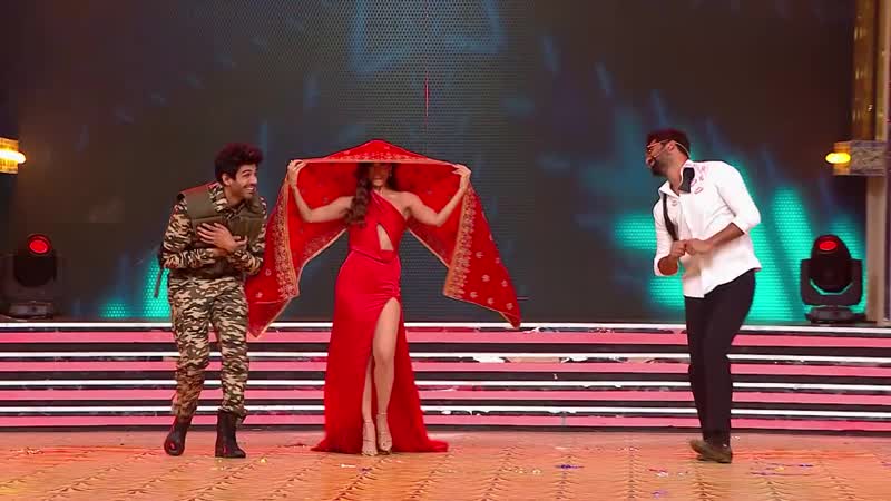 Vicky aur kartik badnaam huye malaika arora ke liye ¦ zee cine awards 2019