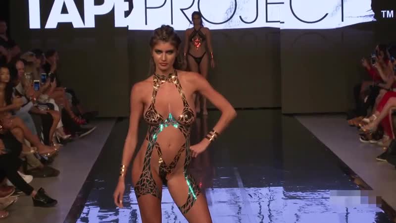 Модный показ