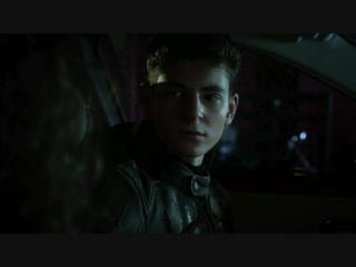 Gotham • season 4x16• bruce teases selina in the car