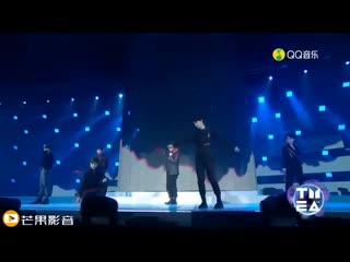 Theuntamed dance at the 2019 tencent music entertainment awards in macau