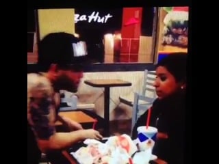 Этот парень заслуживает медали[censored]лучшие приколы 2014 жесть ахах смотреть всем угар ржачь до слез улыбнуло смех угарное