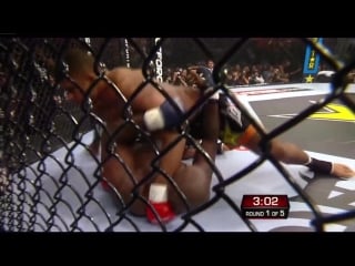 Alistair overeem vs brett rogers (strikeforceheavy artillery)