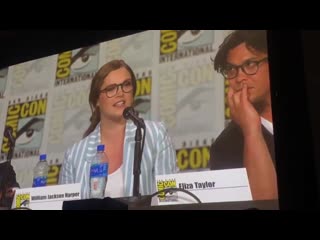 Video eliza on the first fan interaction she remembers at the fan favorites panel at sdcc2019 via @bellamysradio the100