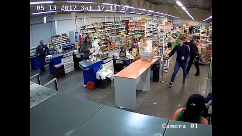 Замдиректорша залезла в кассу и попалась