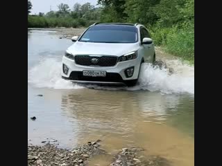 Kia sorento prime преодолевает водные преграды