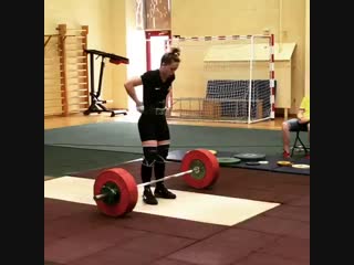 Rebeka koha 122 толчок