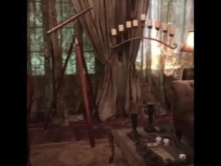 Matt showed us around lilith’s apartment with the help of @annabananahops the set was inspired by an abandoned apartment in pa