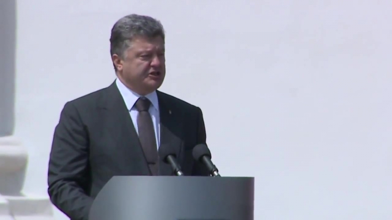 2000 новых патрульных приняли присягу на верность украины