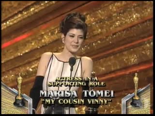 Marisa tomei wins supporting actress 1993 oscars