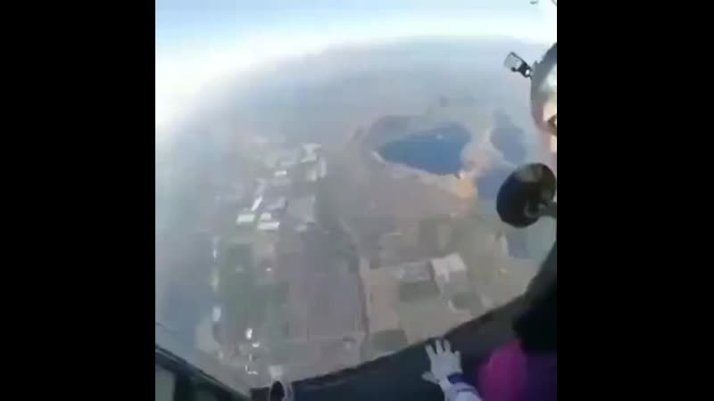 360p porn video – Парашют запутался в стропах (360p) mp4