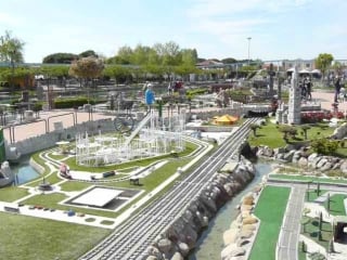 Parco tematico "italia in miniatura", italia, rimini
