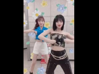 200823 soojin and brave girls @ tiktok