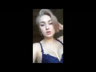 Аня любит раздеваться и показывать | голая, секс, молодая, школа, sex, расческа, вписка, porn, домашка, periscope, офф, жмж