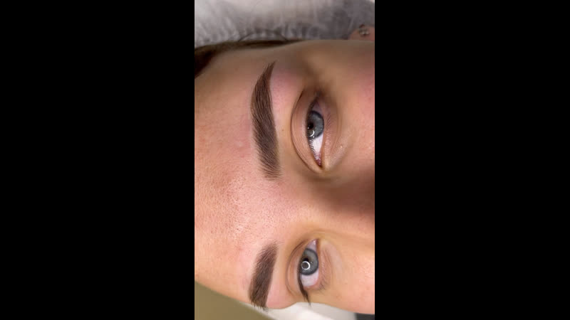 Перманент бровей