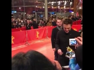 Damsel berlinale premiere a fan gives rob the 'golden bear'