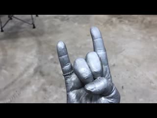 How to mold and cast your hand! lifecasting a hand with alginate and plaster