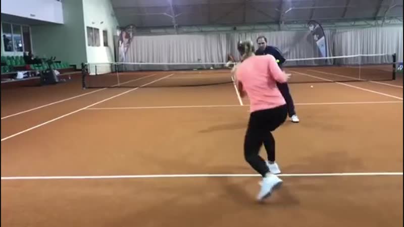 Тренироа анжелик кербер